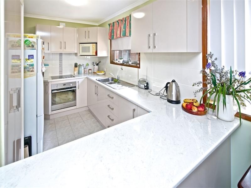 17 Glenelg Avenue, Mermaid Beach QLD 4218