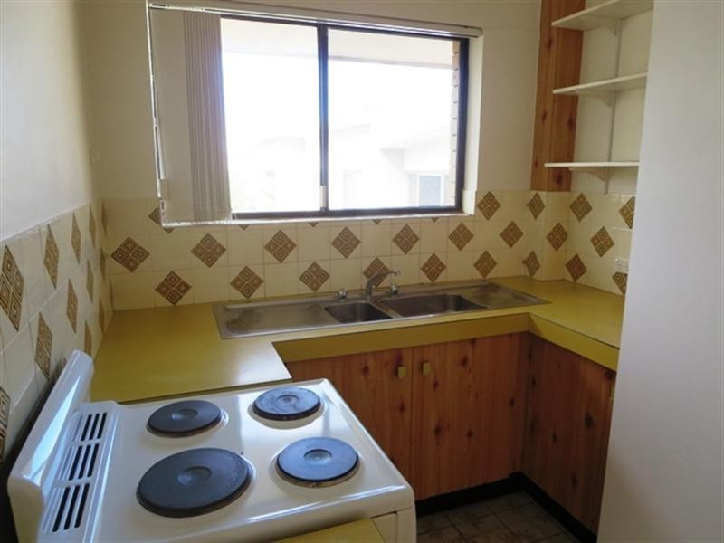 7/32 Peerless Avenue, Mermaid Beach QLD 4218