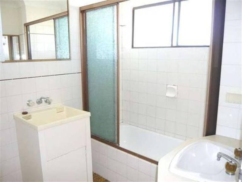 7/32 Peerless Avenue, Mermaid Beach QLD 4218