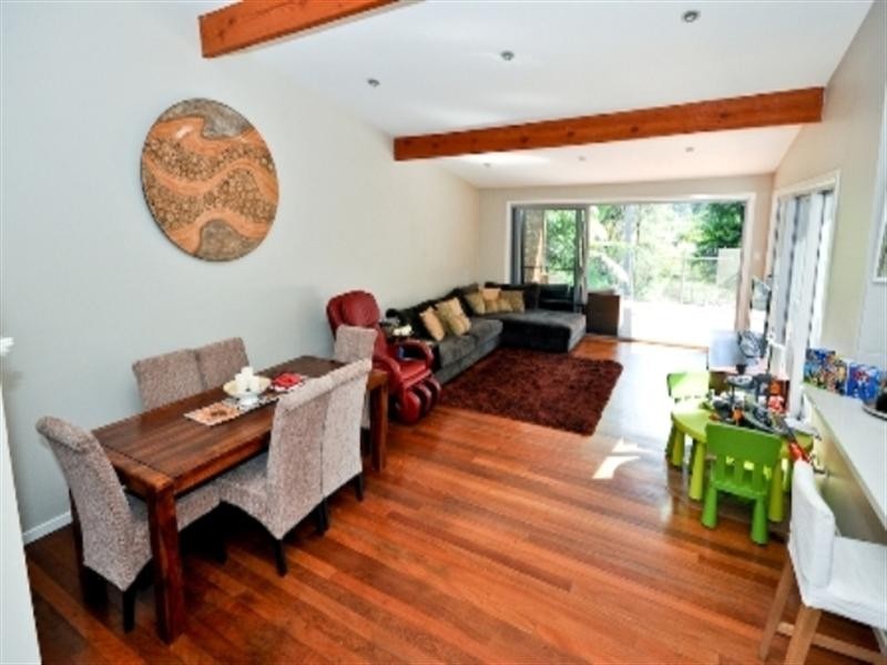 62 Ocean Parade, Burleigh Heads QLD 4220