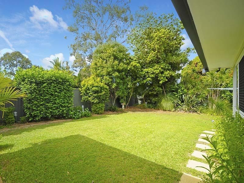 154 Laguna Avenue, Palm Beach QLD 4221