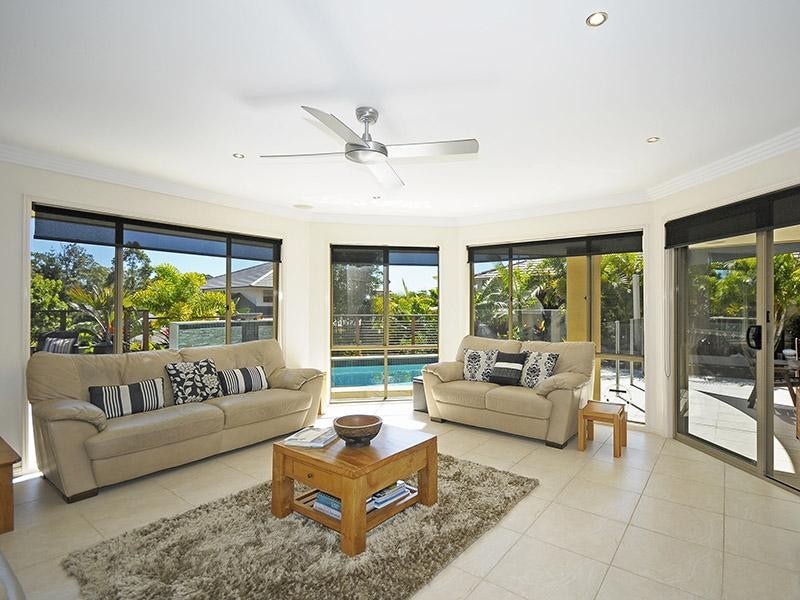 10 Lacerta Avenue, Robina QLD 4226