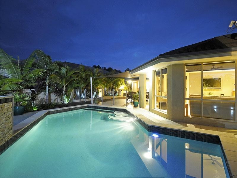 10 Lacerta Avenue, Robina QLD 4226