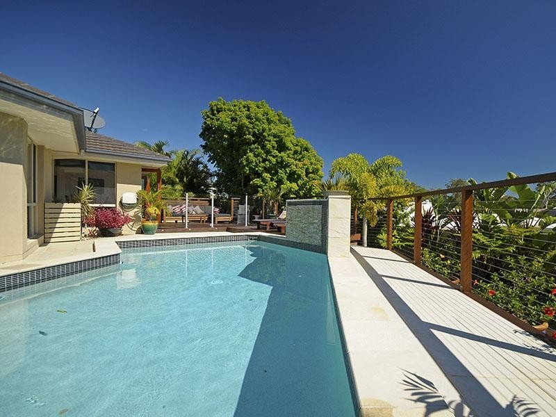 10 Lacerta Avenue, Robina QLD 4226