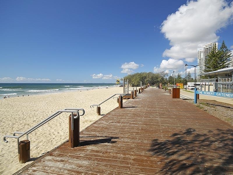 37/155 Old Burleigh Road, Broadbeach QLD 4218