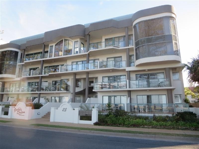 5/28 Marine Parade, Miami QLD 4220
