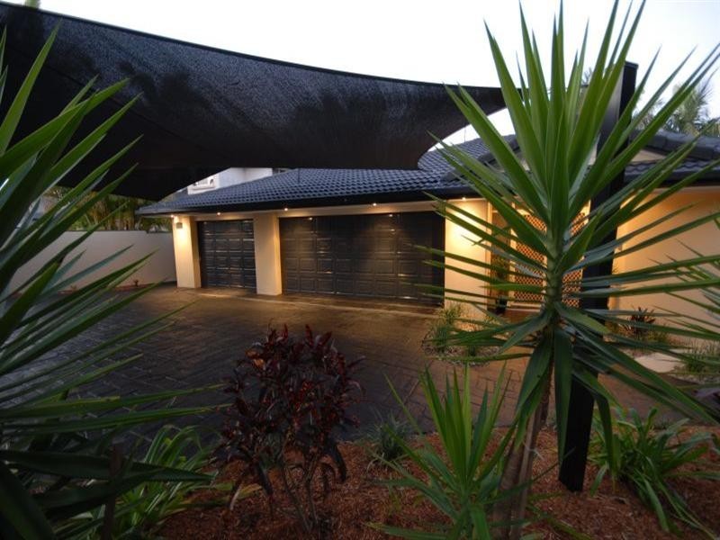 16 Moorabbin Place, Robina QLD 4226