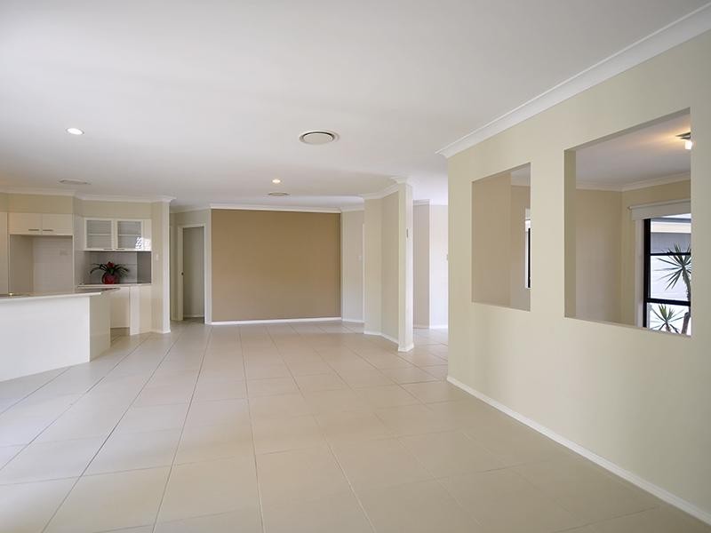 35 Concord Circuit, Robina QLD 4226