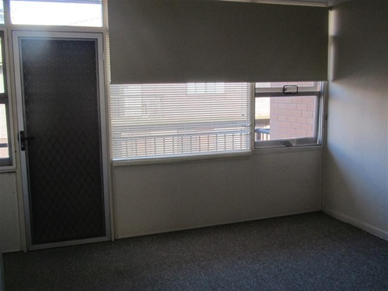 4/18 Peerless Avenue, Mermaid Beach QLD 4218