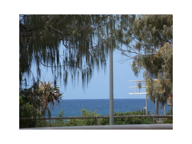 Unit 40/122 Old Burleigh Road, Broadbeach QLD 4218