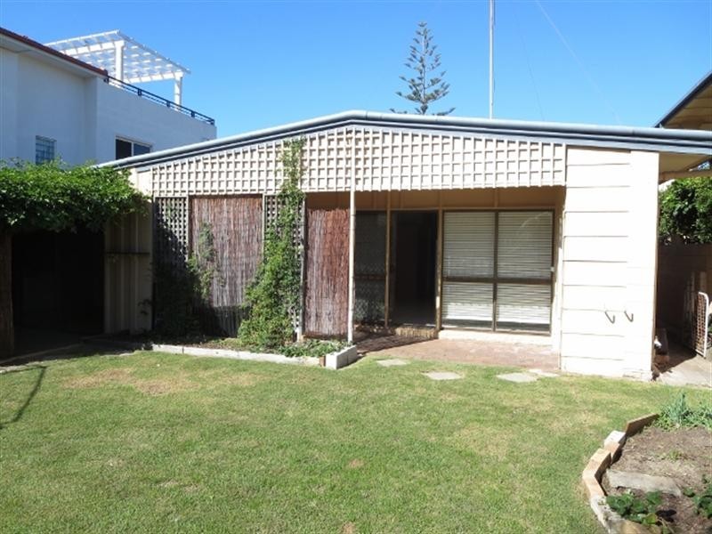 27 Dudley Street, Mermaid Beach QLD 4218