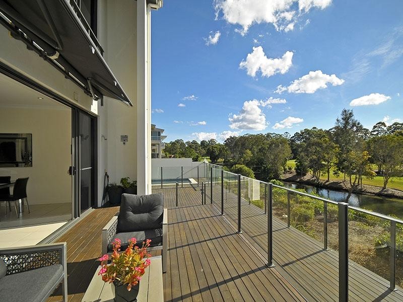 3/22 Andromeda Parade, Robina QLD 4226