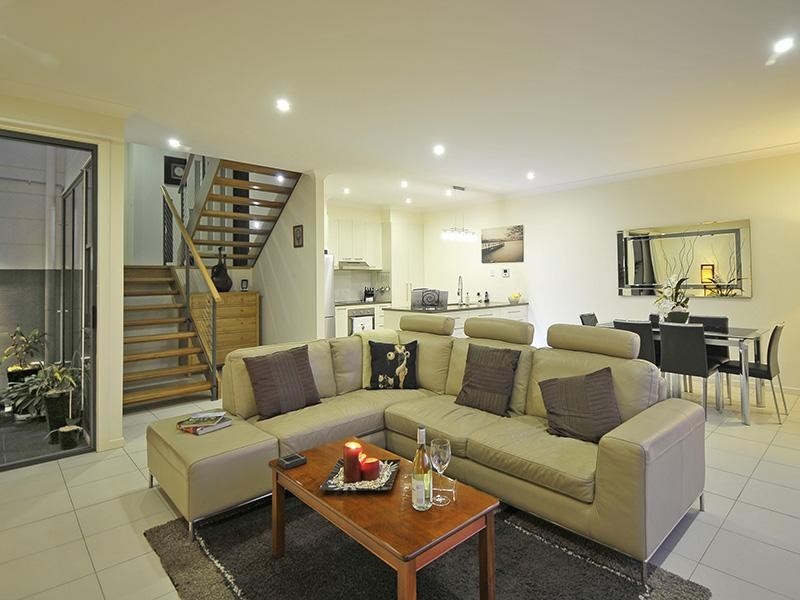 3/22 Andromeda Parade, Robina QLD 4226