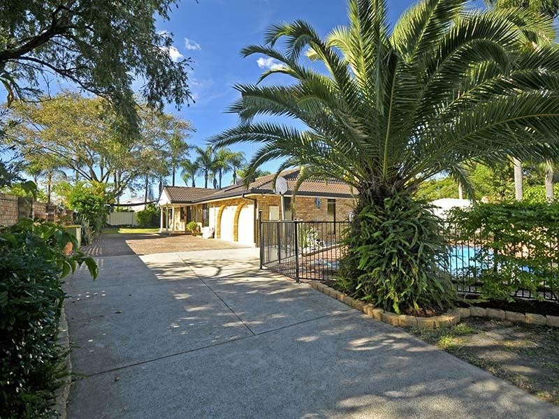 22 Wanneroo Court, Mermaid Waters QLD 4218