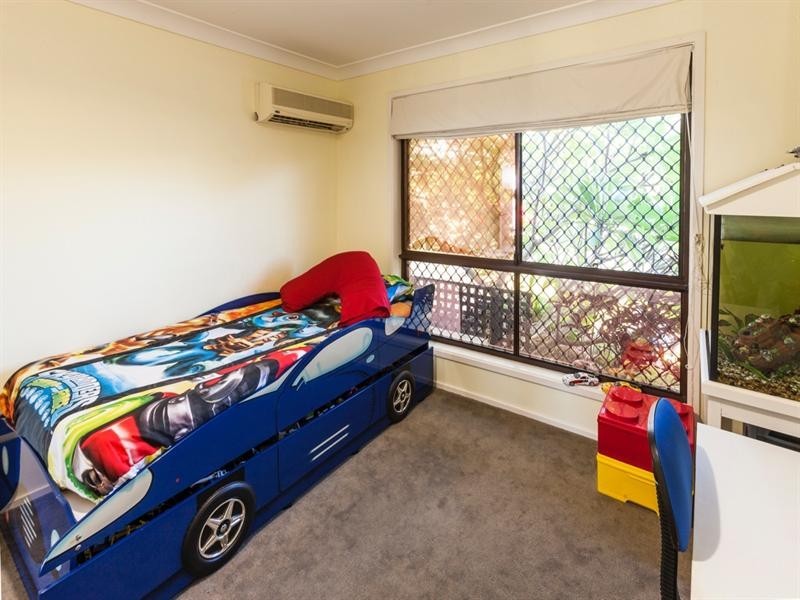 2 Moray Court, Highland Park QLD 4211