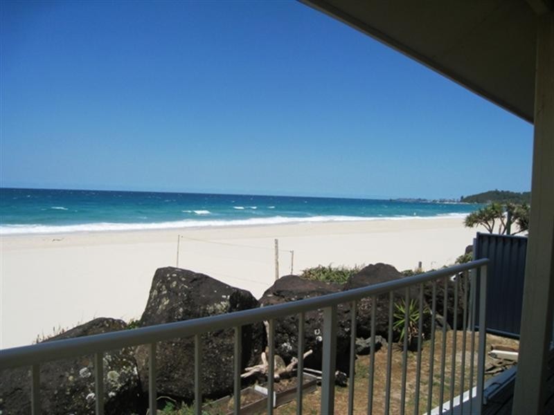 167 Jefferson Lane, Palm Beach QLD 4221