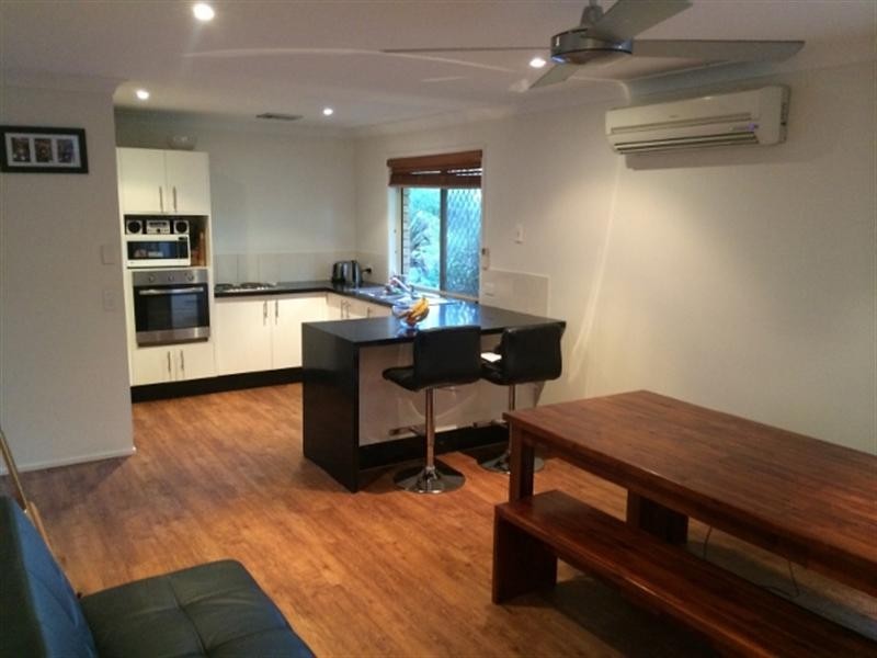 17 Nozomi Street, Burleigh Waters QLD 4220