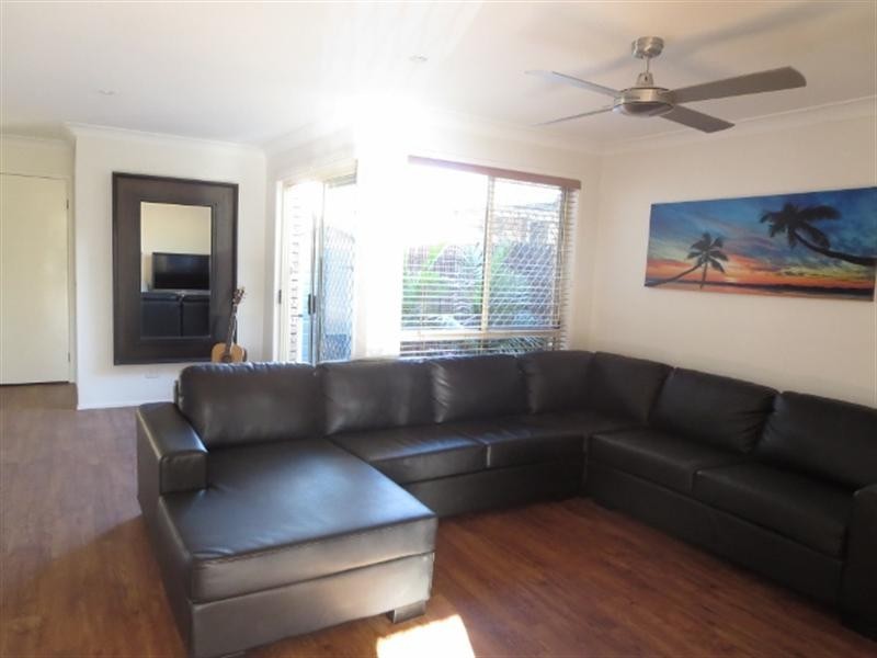 17 Nozomi Street, Burleigh Waters QLD 4220