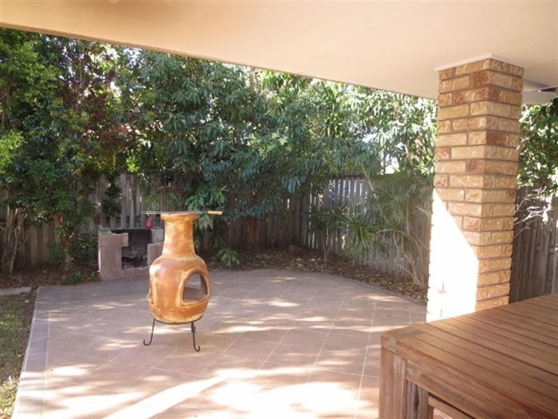 17 Nozomi Street, Burleigh Waters QLD 4220