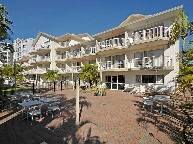 307 ‘Outrigger’ 2007 Gold Coast Highway, Miami QLD 4220