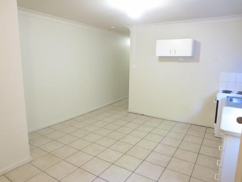 2/38 Messines Crescent, Miami QLD 4220