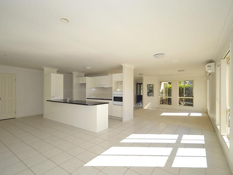 42 Lambor Drive, Mudgeeraba QLD 4213