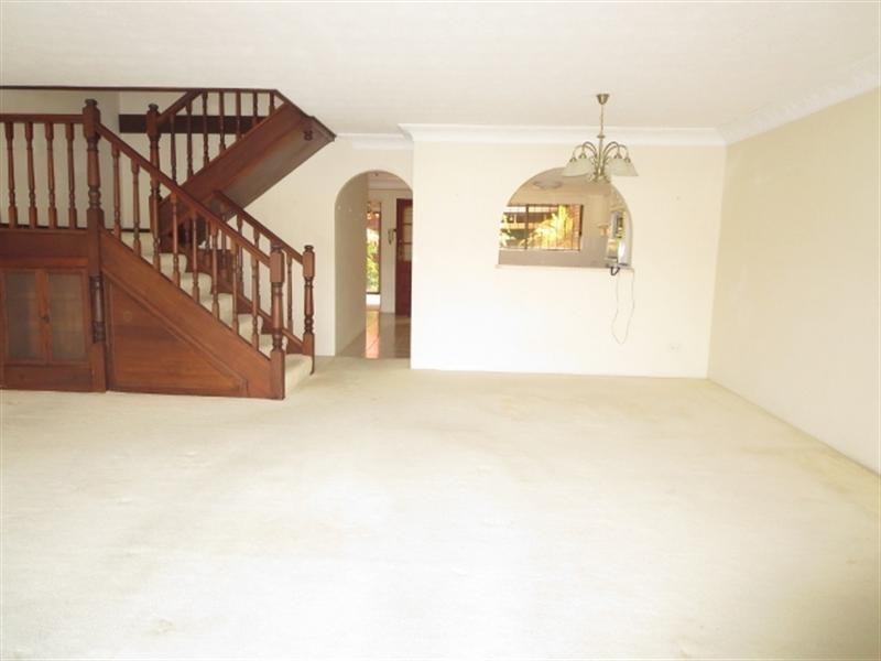 2/4 Bacardi Court, Mermaid Waters QLD 4218