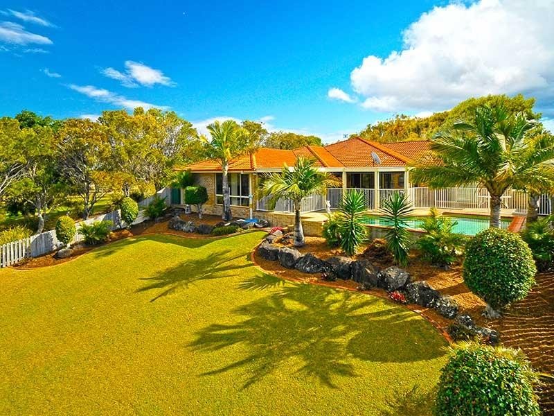 94 Honeyeater Drive, Burleigh Waters QLD 4220