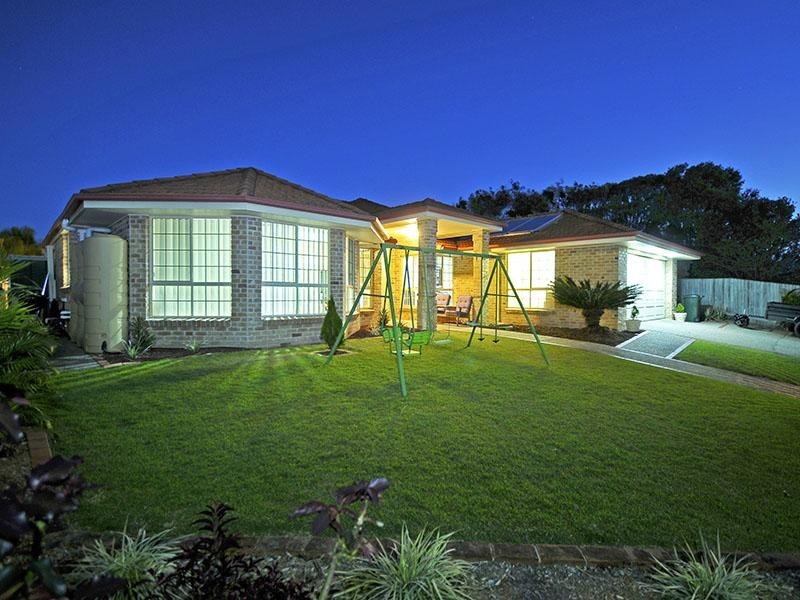 94 Honeyeater Drive, Burleigh Waters QLD 4220