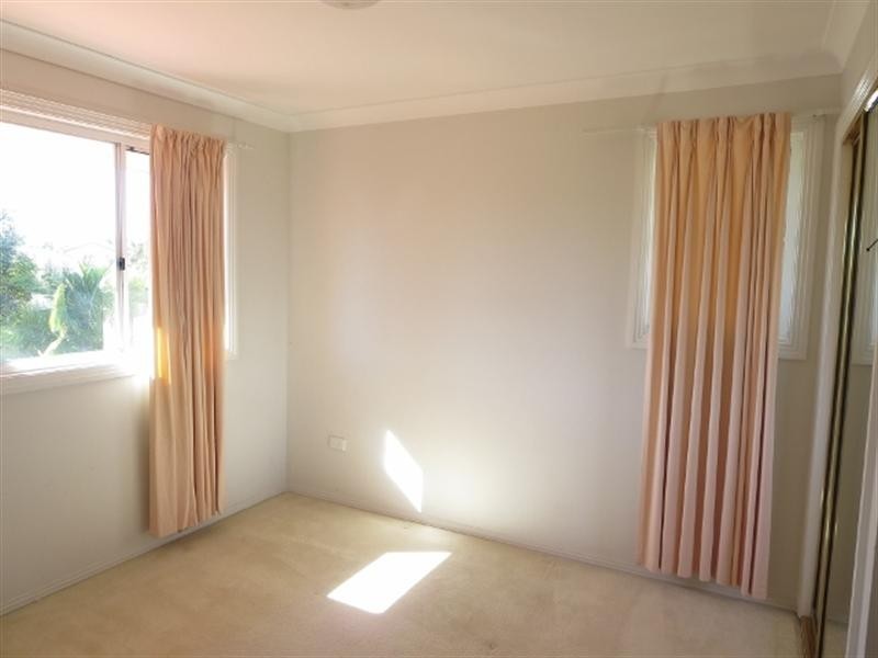 16/32 Meadowview Drive, Carrara QLD 4211