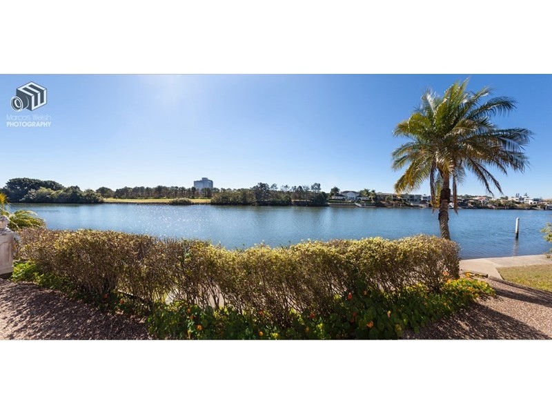 646 Nerang Broadbeach Road, Carrara QLD 4211