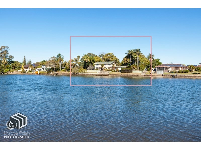 646 Nerang Broadbeach Road, Carrara QLD 4211