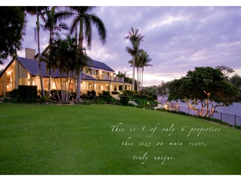 30-32 Maryland Avenue, Carrara QLD 4211