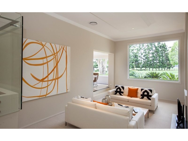 30-32 Maryland Avenue, Carrara QLD 4211