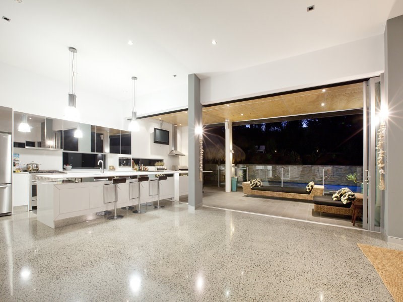 5008 Riverwood Grove, Benowa QLD 4217