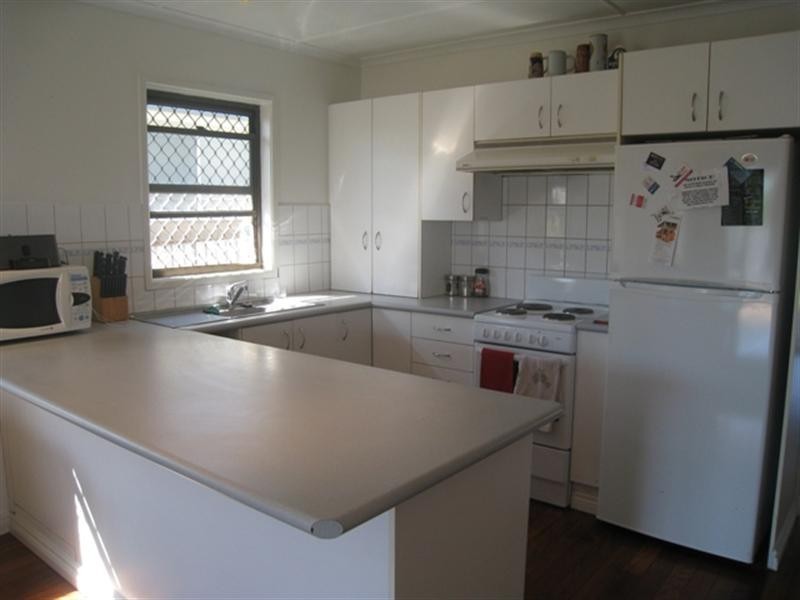 20 Sportsman Avenue, Mermaid Beach QLD 4218