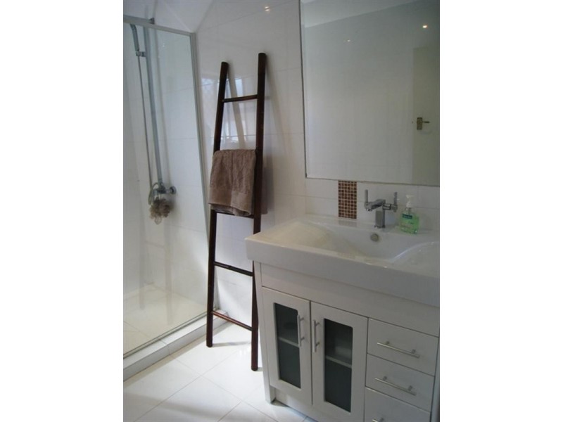 20 Sportsman Avenue, Mermaid Beach QLD 4218