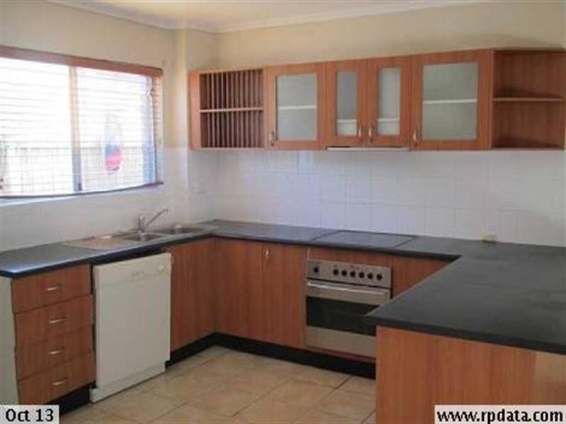 4/20 Peerless Avenue, Mermaid Beach QLD 4218