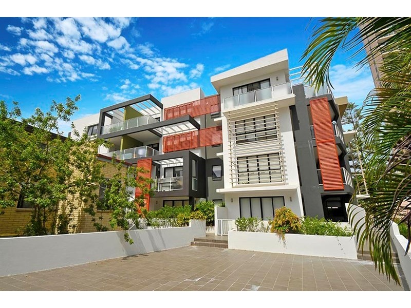 Vivid Apartments 3-5 Beach Parade, Surfers Paradise QLD 4217