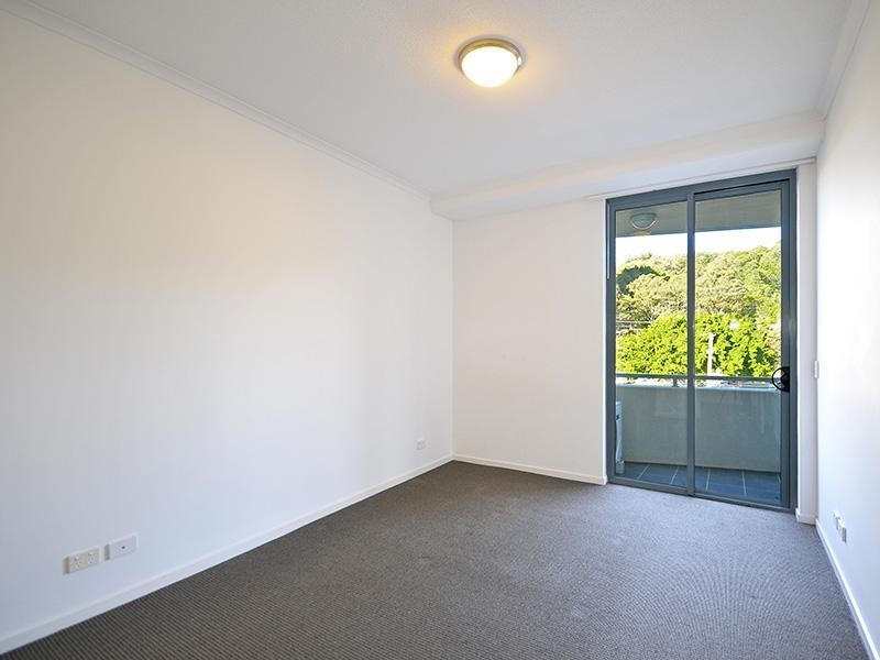 2014/1 Ocean Street, Burleigh Heads QLD 4220
