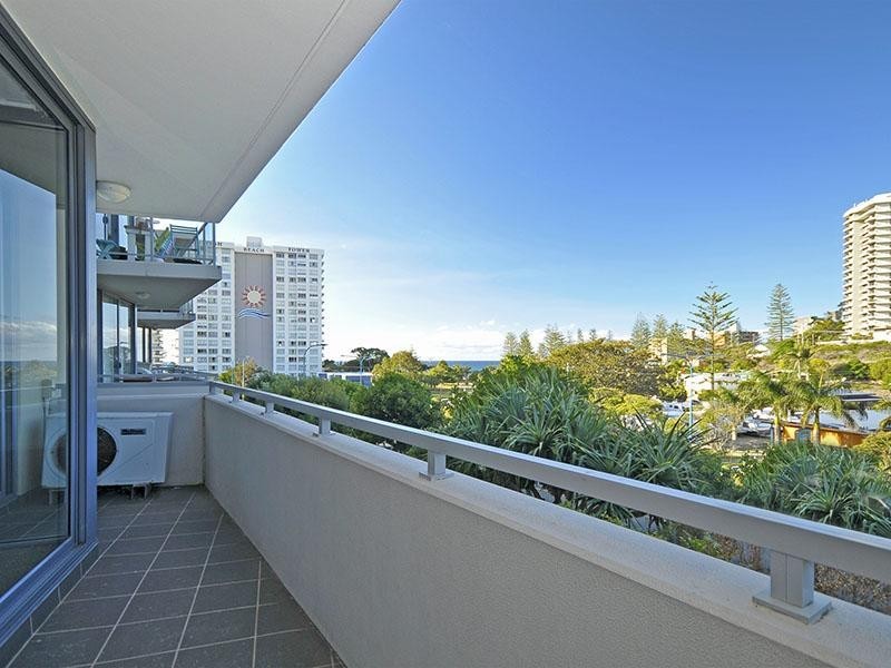 2014/1 Ocean Street, Burleigh Heads QLD 4220