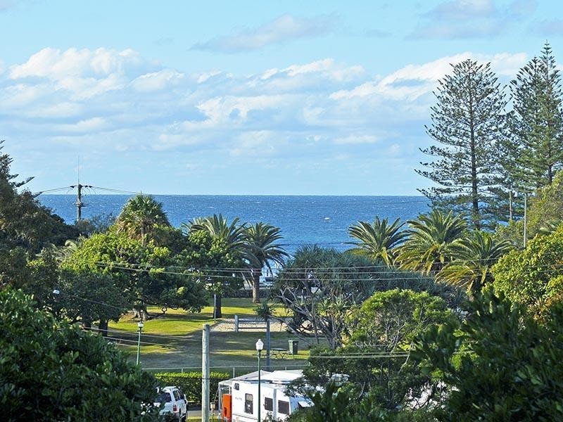 2014/1 Ocean Street, Burleigh Heads QLD 4220