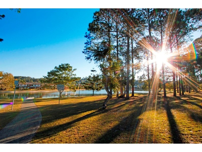 22 Carolina Close, Elanora QLD 4221