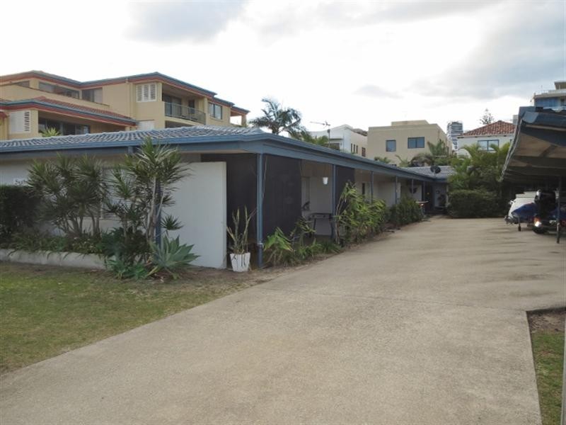 6/7 Sunbrite Avenue, Mermaid Beach QLD 4218