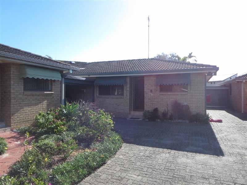 6/3 Duet Drive, Mermaid Waters QLD 4218
