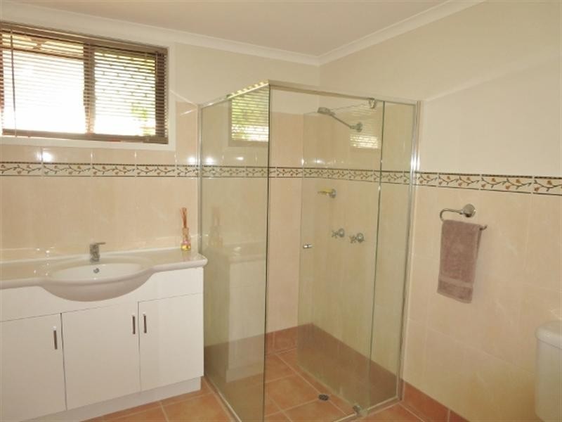 6/3 Duet Drive, Mermaid Waters QLD 4218