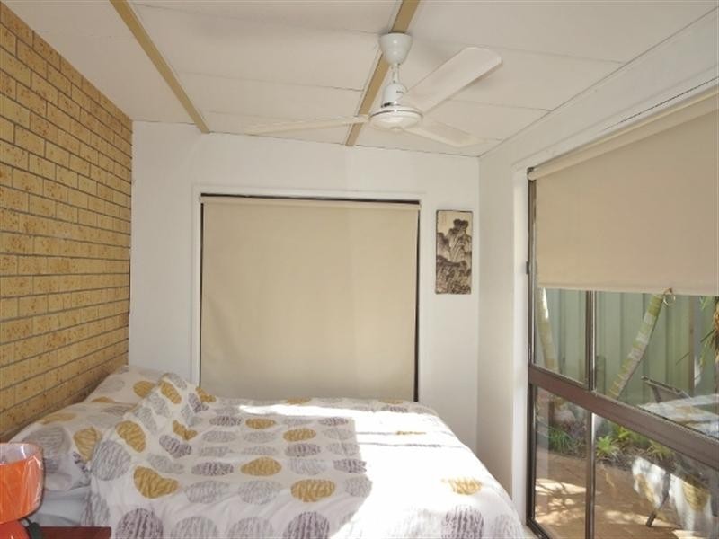 6/3 Duet Drive, Mermaid Waters QLD 4218