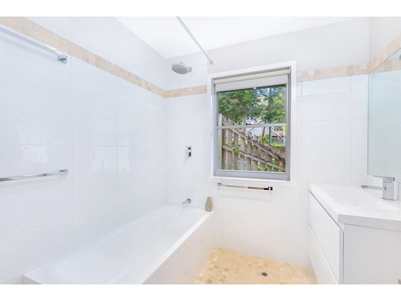 10 Barker Street, Currumbin QLD 4223