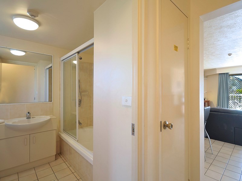 15/36 Australia Avenue, Broadbeach QLD 4218