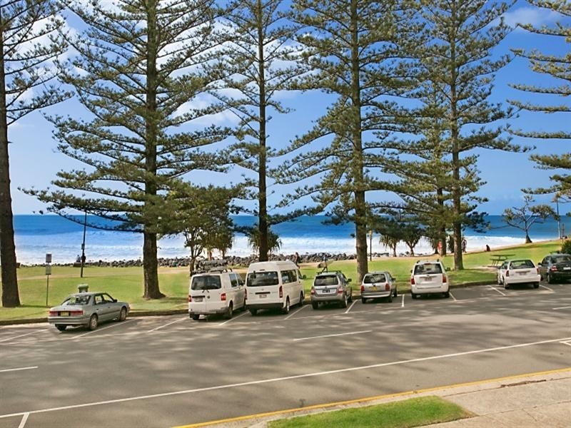 3/24 Goodwin Terrace, Burleigh Heads QLD 4220